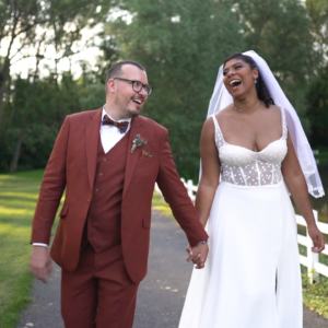 Mariage festif et coloré au Domaine de la Chanterelle