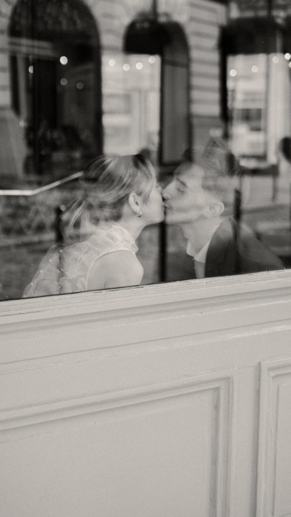 photographe-mariage-civil-couple-photo-shooting-urbain-moderne-poetique-lille