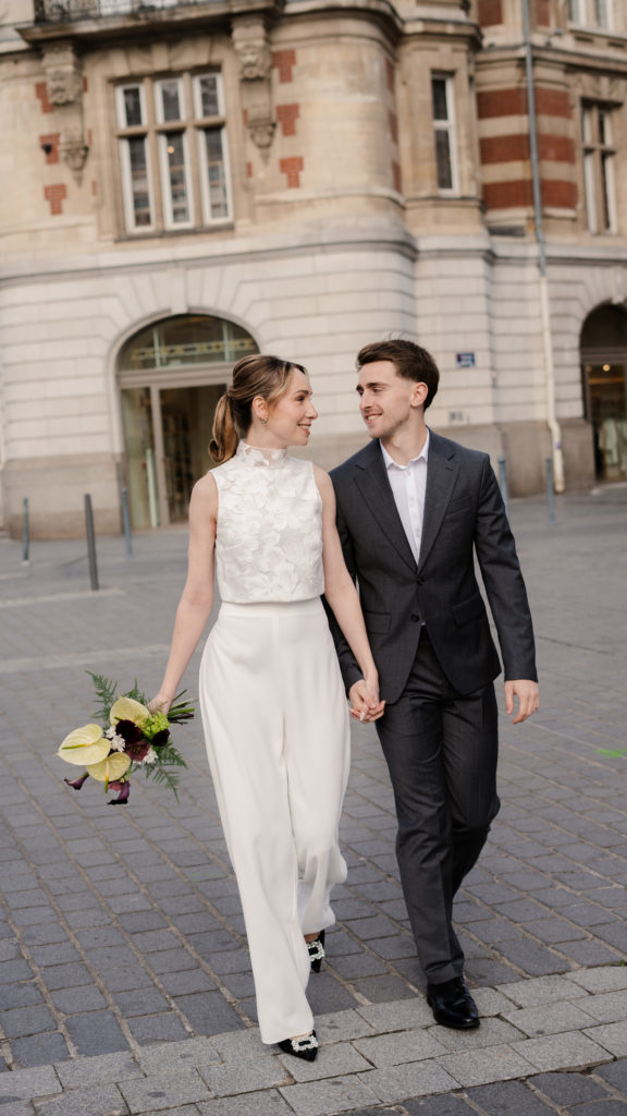 photographe-mariage-civil-couple-photo-shooting-urbain-moderne-poetique-lille