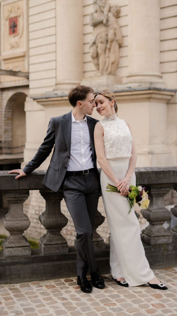 photographe-mariage-civil-couple-photo-shooting-urbain-moderne-poetique-lille